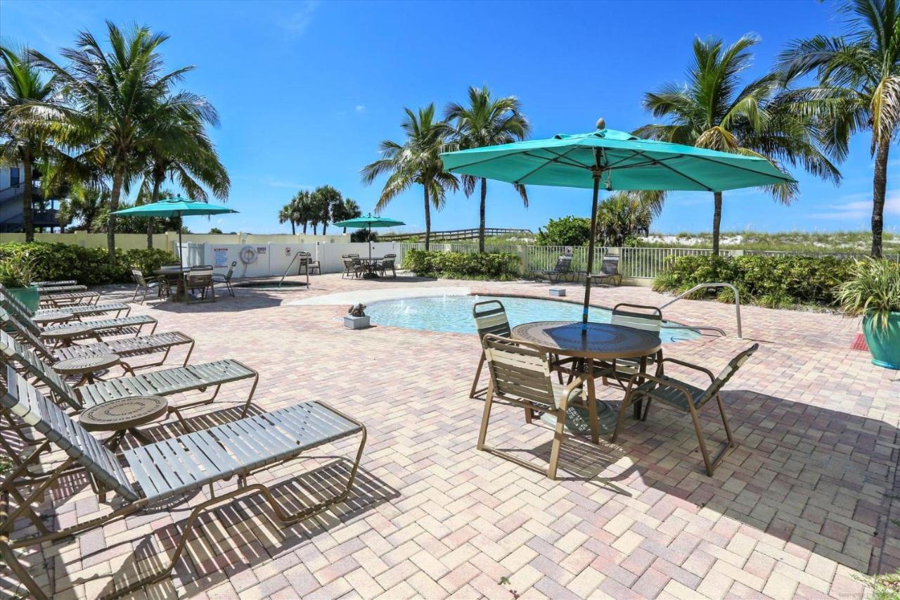 Sunset Vistas 206S Villa St. Pete Beach Exterior photo