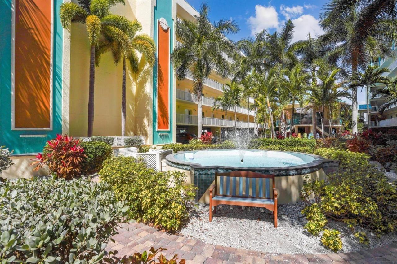 Sunset Vistas 206S Villa St. Pete Beach Exterior photo